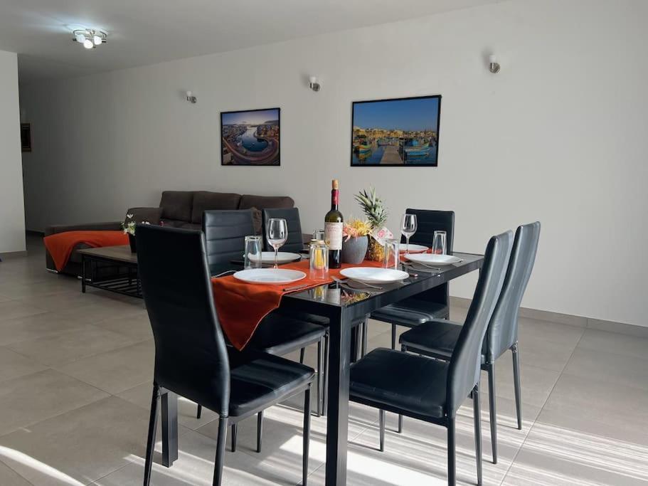 Modern Apartment In Marsaskala Extérieur photo