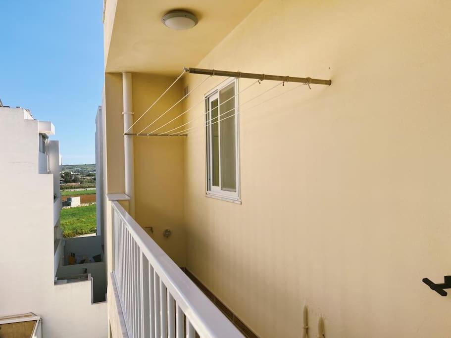 Modern Apartment In Marsaskala Extérieur photo